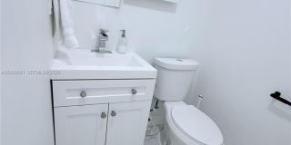 11020 SW 42nd Ter Gallery 14