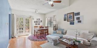 706 W 22nd St Apt 201 Gallery 1