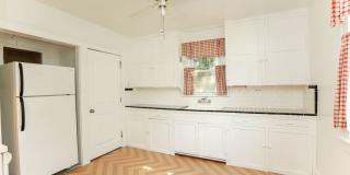 Cape Cod with huge yard-Move in Now Cape Cod with huge yard-Move in Now Gallery 10