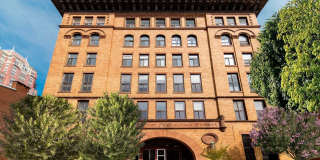 1329-39 LOMBARD Street Gallery 8