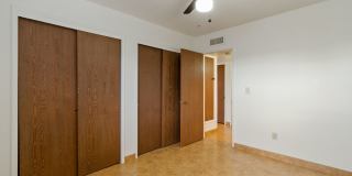 Private and Charming 2 Bed 1 Bath house Gallery 16
