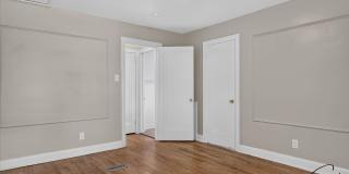 $1675 - Fitzgerlad Brick 3 Bedroom 2 Bath Gallery 23
