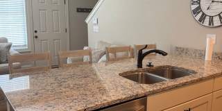 Eagle Ridge Townhome - Furnished Unit - Opelika Gallery 5