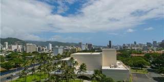 2/2/1 on Ward Avenue!  Great location!! Gallery 1