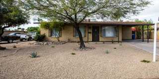 1622 E Del Rio Dr Gallery 1