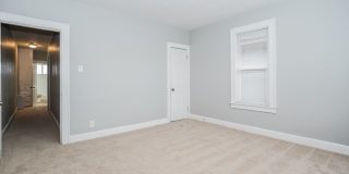 1113-1115 S 22nd St. Gallery 8