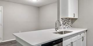 Parkwood Apartment Homes Gallery 3