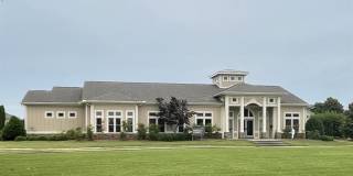 425 Falls Pointe - 1 Gallery 16