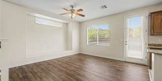 10560 Laurelwood Lake Avenue Gallery 3