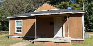 Updated 2-bedroom, 1-bath house in North Little Rock Gallery 1