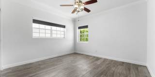 8934 Emerson Avenue Gallery 15