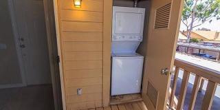 Awesome condo in gated community Gallery 21