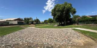 3 BEDROOM HOME NO NEIGHBORS BEHIND! Gallery 21