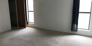 5225 Hunters Circle Gallery 8