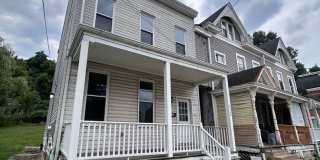 Spacious 4 Bedroom 1 Bathroom Single Family Home (Perry South) Gallery 3