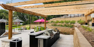 Era on Excelsior Gallery 22