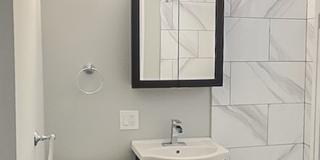 5055-61 N Damen Gallery 10