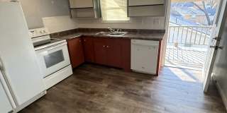 118 South Crysler Avenue - 1/2 Gallery 5