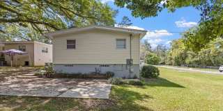 4 Bedroom House Minutes from FSU Gallery 42