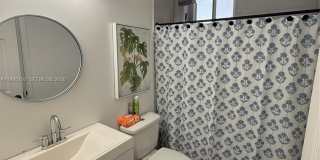 328 NW 47th St Gallery 5