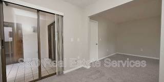 1808 Village Court Gallery 29