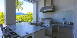 ** YOU WANT LUXURY AT ITS FINEST**ABSOLUTELY STUNNING ENTERTAINMENT 4\5 MOORINGS HOME ** Gallery 6