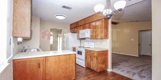3BR/2BA Home Near Fort Hood with Fireplace and Large Backyard Gallery 10