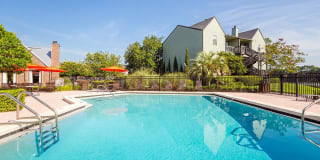 The View at Mandarin Gallery 13