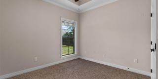 407 Carnaby Court Gallery 23