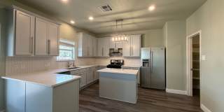 Big 4 Bedroom Home In Round Rock Big 4 Bedroom Home In Round Rock Gallery 5