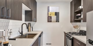 611 E 11th Avenue Gallery 17