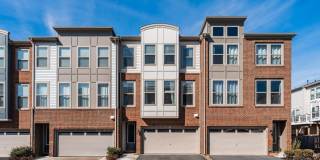42506 DOGWOOD GLEN Square Gallery 1