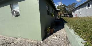 812 10th Street Gallery 20