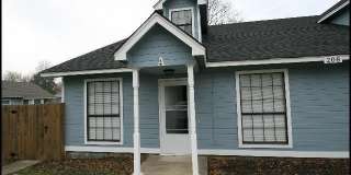208 Linden Street A Gallery 1