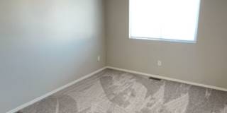 Beautiful 4 Bedroom 2.5 Bath home in the Vista Del Norte Subdivision Gallery 12