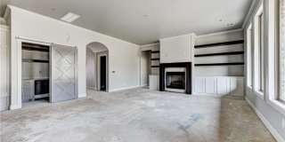 Newer Home + Edmond Schools + 4 bedrooms + 3 car garage Gallery 4