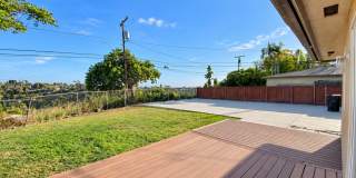 6BD/3BA, Huge Yard! Lots of Parking! Gallery 1