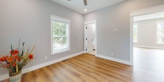 One Private Bedroom/Bath in Spacious 5BR/5BA Townhome Near UTK Gallery 18