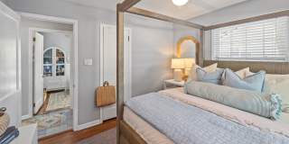 Charming Parkside 2-Bedroom Home Near Daffin Park with Fenced Yard & Patio Gallery 22