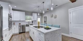 663 Bryan Street Gallery 5