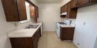 Cozy SE Visalia Home with Central Heating & Air Rent Ready! Gallery 15