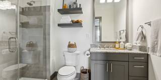 The Laurel Gallery 17