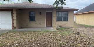 108 W La Quinta Drive Gallery 1