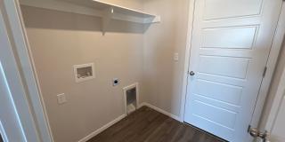 Beautiful 3 Bed, 2 Bath Home in Somerset – Pre-Leasing Now! Gallery 16