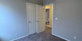 3/2 in Hickory Creek! Gallery 12