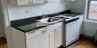 2853 West Berteau Gallery 9