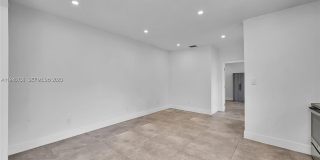 21 NE 48th St Gallery 8