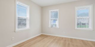 Newly Renovated - 3 Bed, 1.5 Bath Single-Family Home w/ Garage!! Gallery 12