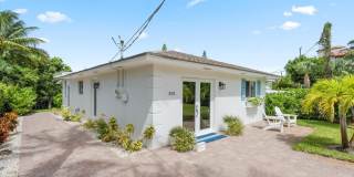 801 Hibiscus Avenue Gallery 26