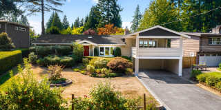Spacious 3BR South Juanita Home with Vaulted Ceilings & Bonus Spaces Gallery 1